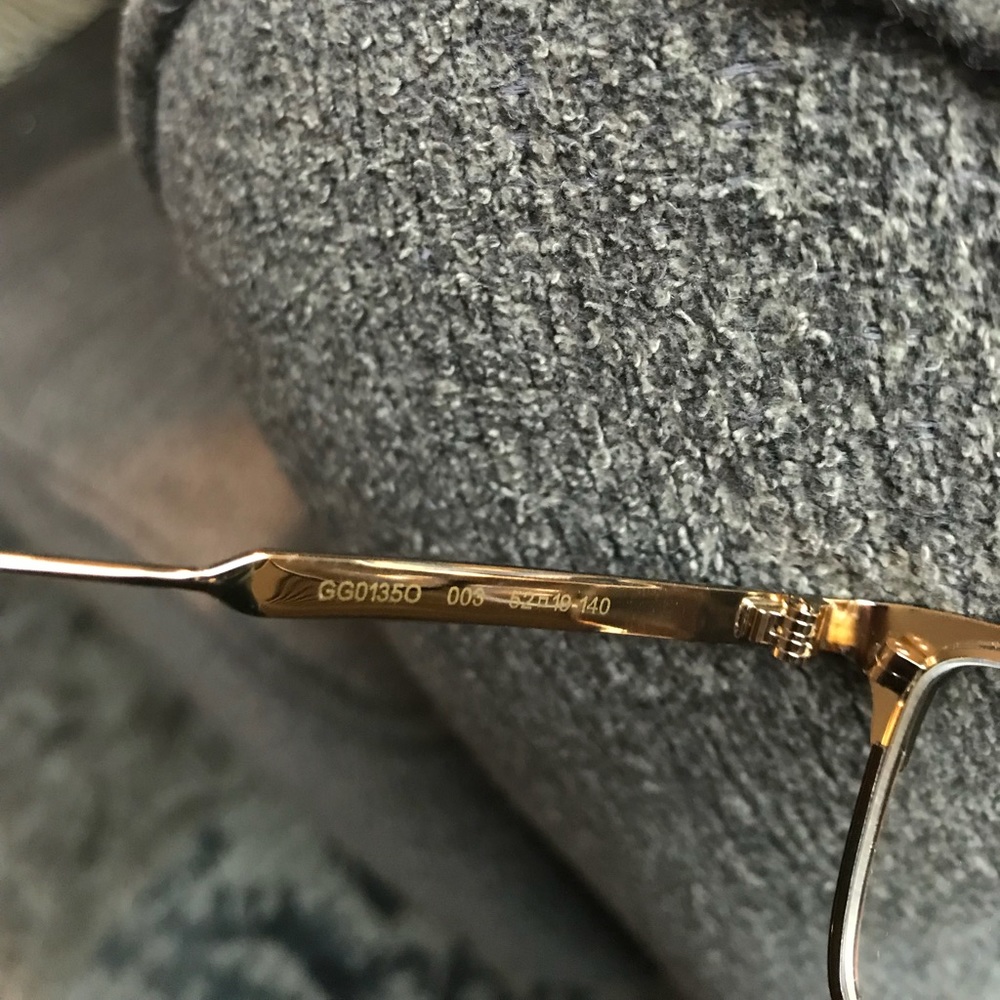 On Hold⛔️Authentic Gucci 52m Gold/Acetate optical - Picture 5 of 8